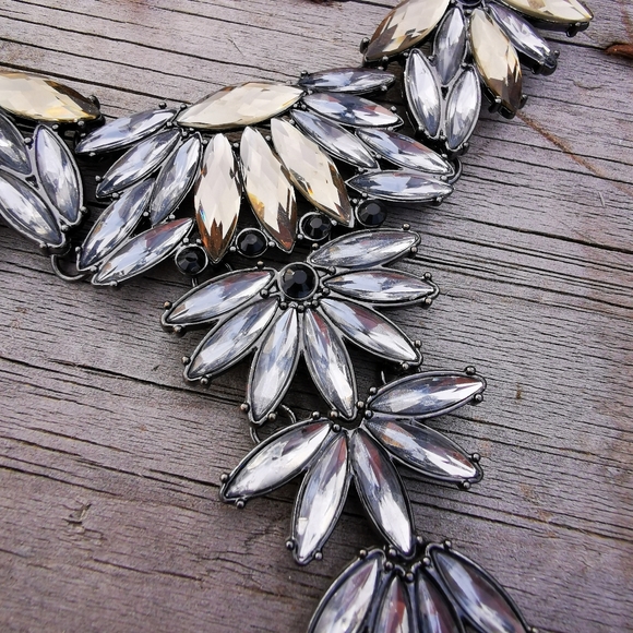 Smokey Gray and Light Amber Rhinestone Long Front Statement Necklace - Picture 3 of 15